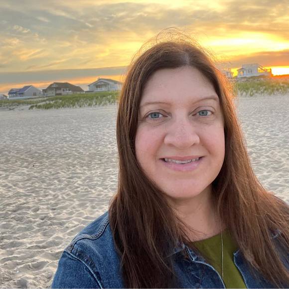 Meet your Posher, Kathleen - Picture 1 of 1